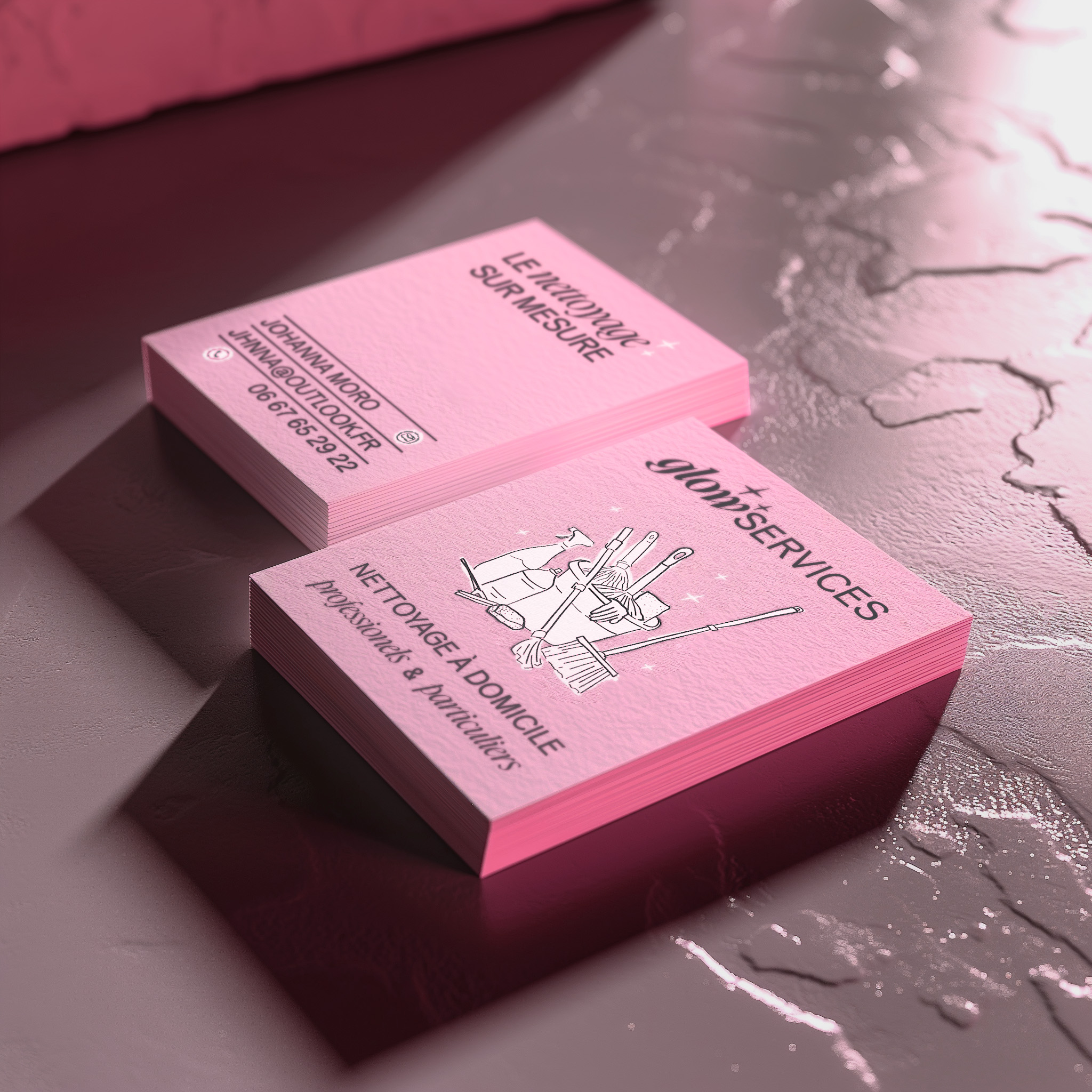 Mockup branding Glow Services conçu par Mateo Caillard