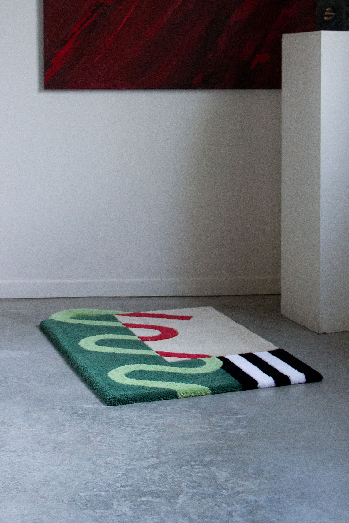 Tapis tufté F.05 dans un intérieur contemporain
